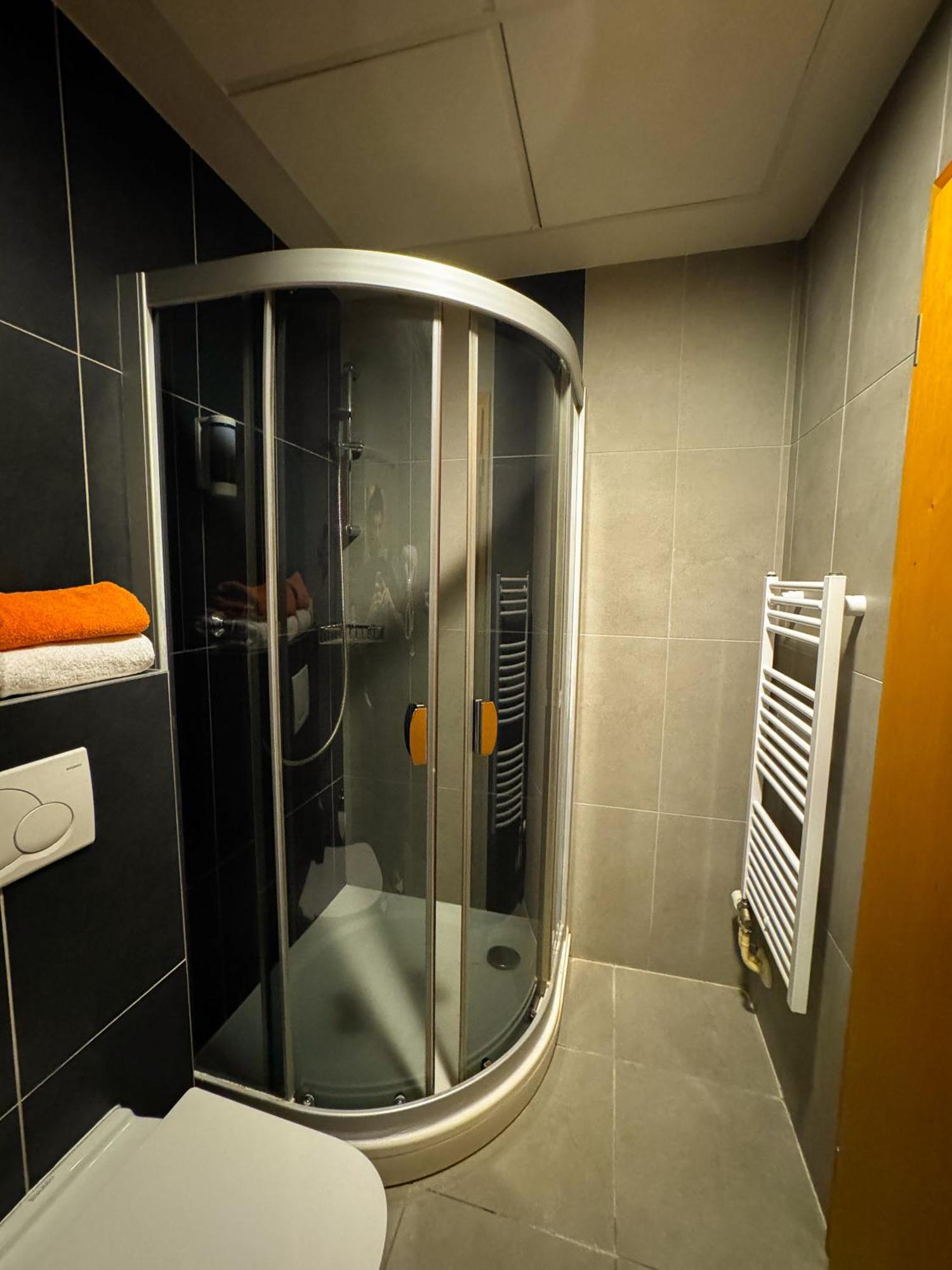 Hotel Sorea Regia Братислава Екстериор снимка