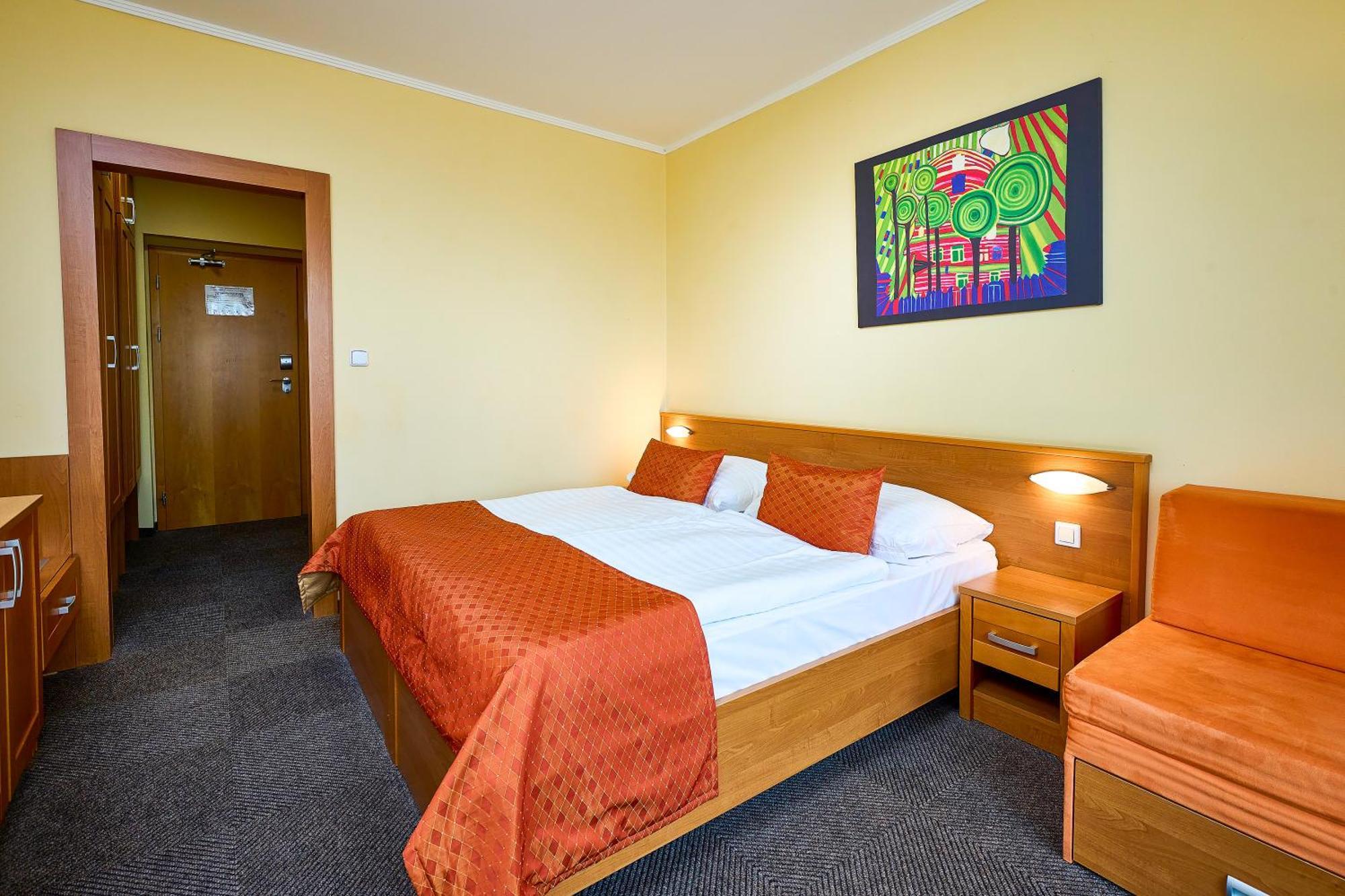 Hotel Sorea Regia Братислава Екстериор снимка