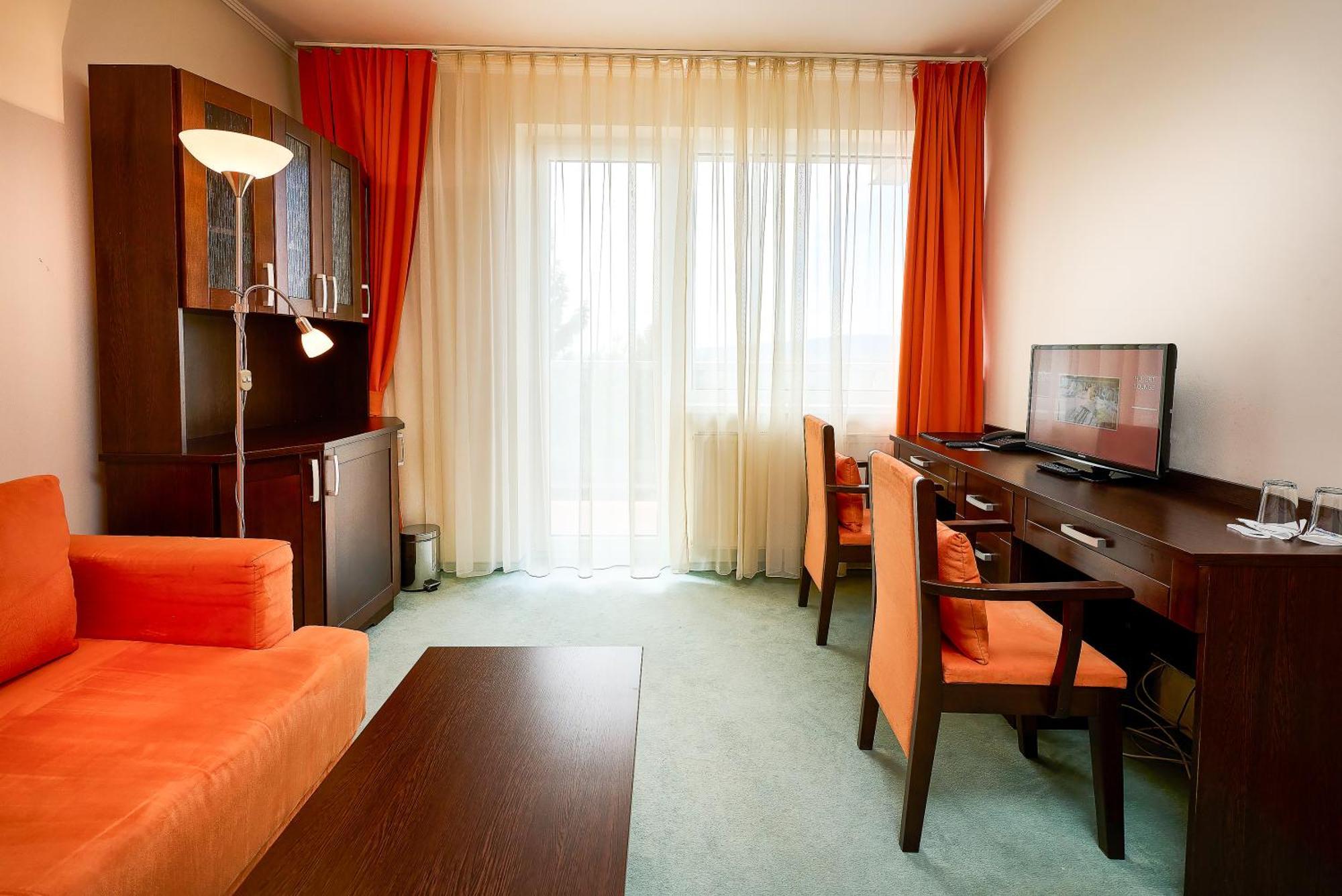 Hotel Sorea Regia Братислава Екстериор снимка