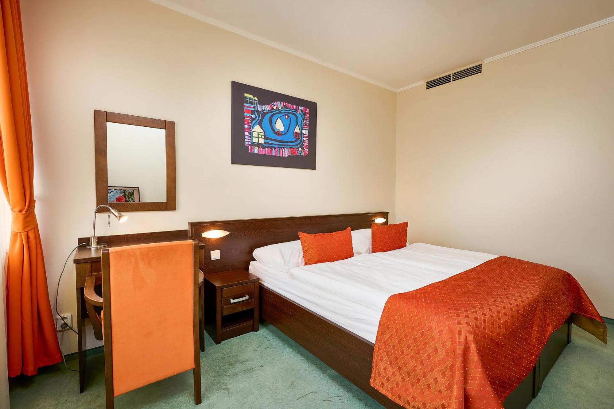 Hotel Sorea Regia Братислава Екстериор снимка
