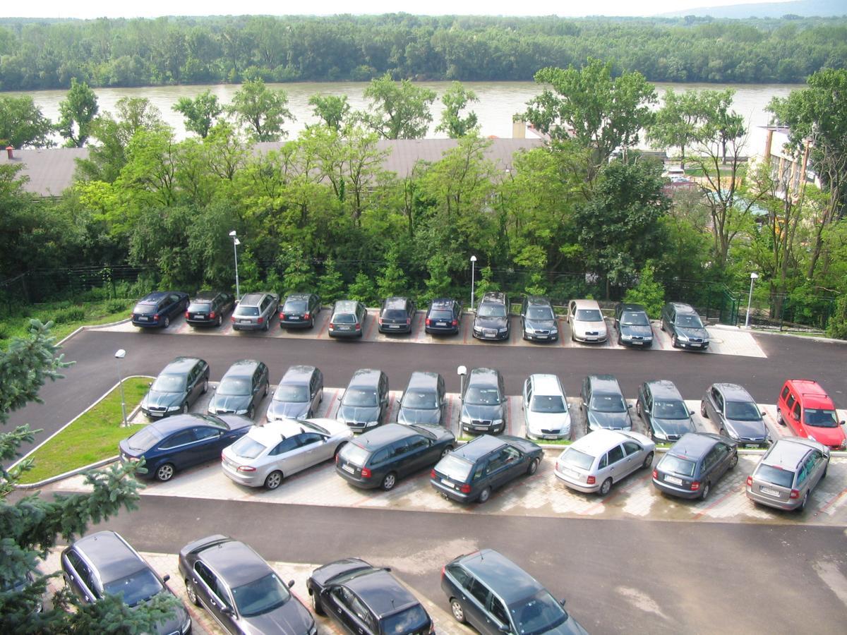 Hotel Sorea Regia Братислава Екстериор снимка